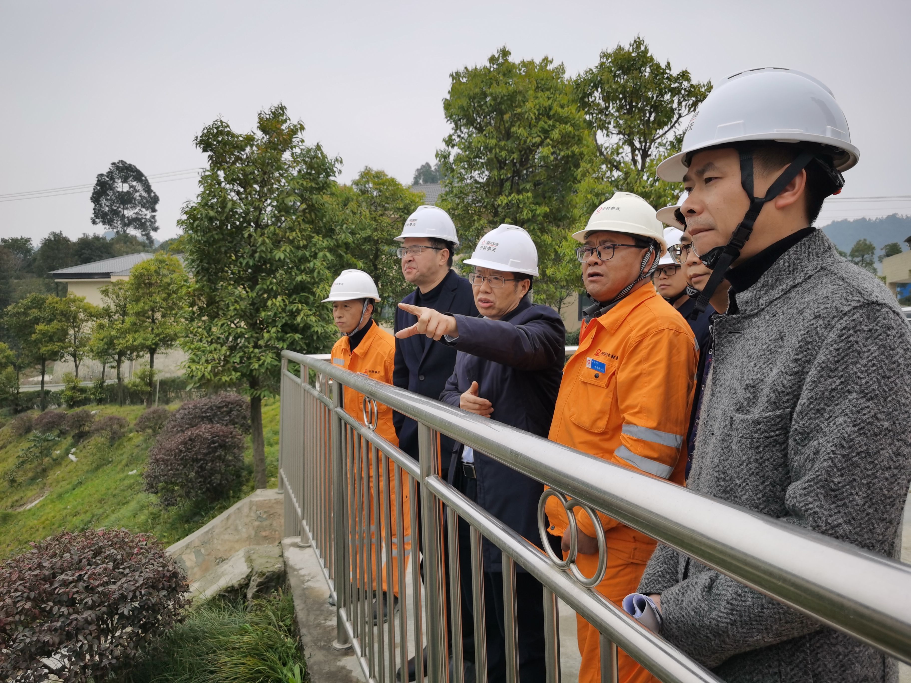 重庆市永川区副区长宋朝均一行到摩登7娱乐调研
